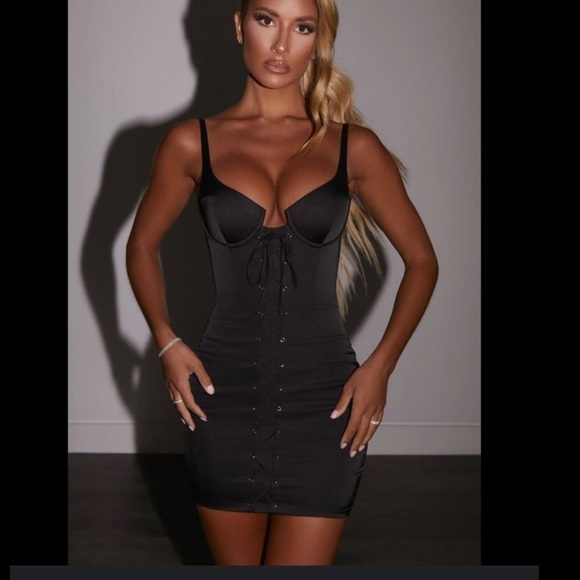 Oh Polly Dresses & Skirts - Oh Polly Black Mini Dress